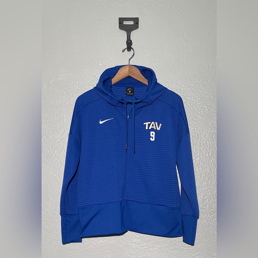 Nike TAV 9 Long Sleeve Hoodie